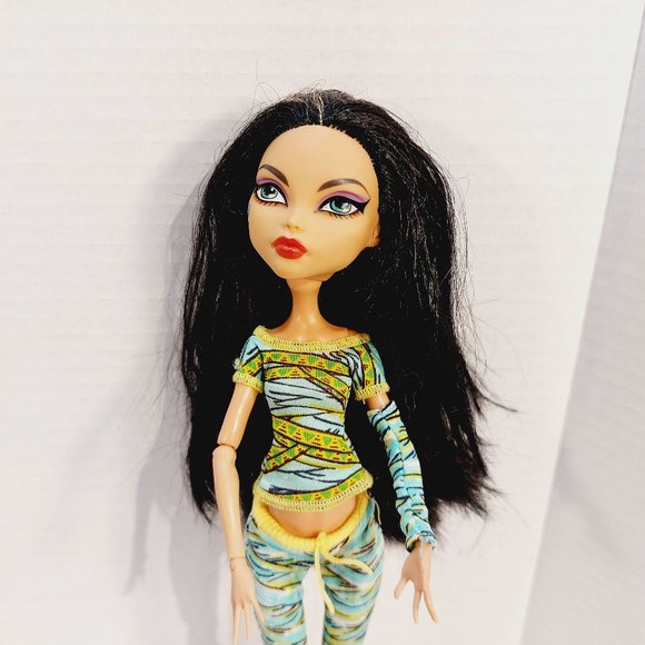 Monster High Cleo De Nile - Dead Tired, missing accessories - Picture 2 of 4